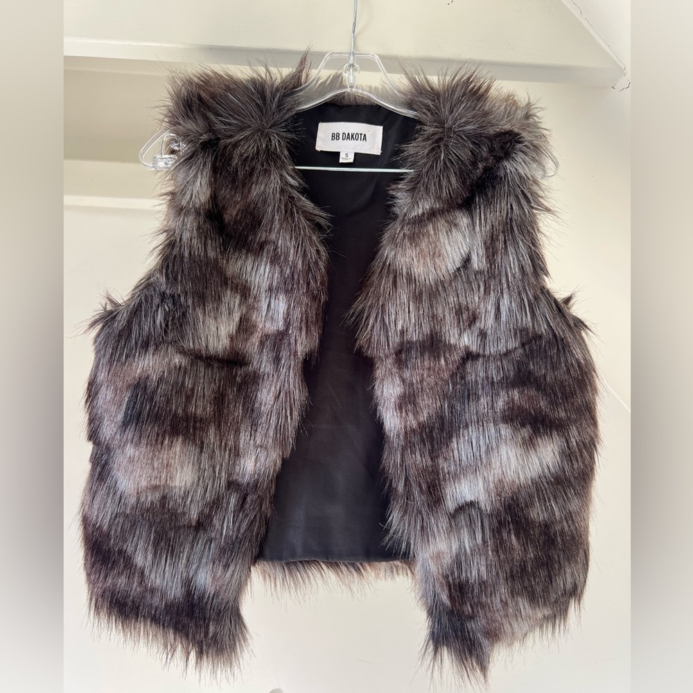 BB Dakota Faux Fur Vest